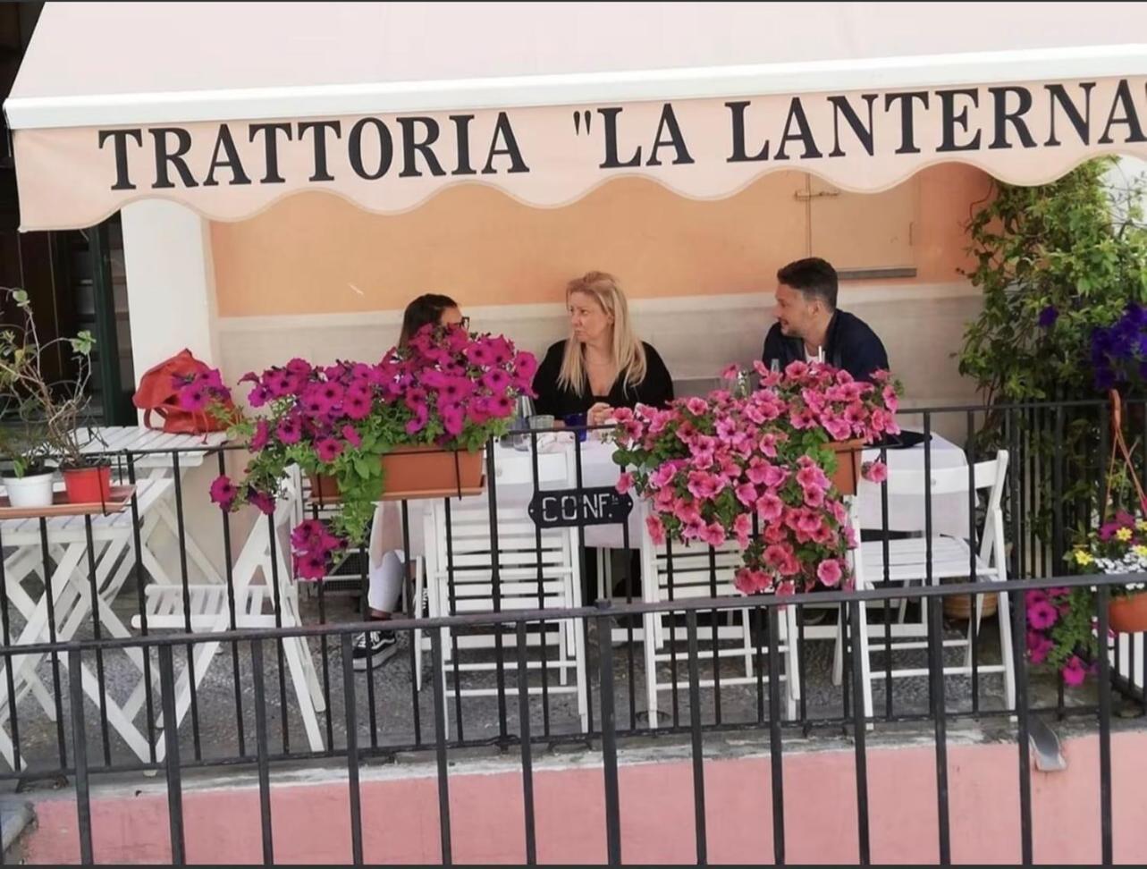 Hotel Lanterna Corniglia Exterior foto
